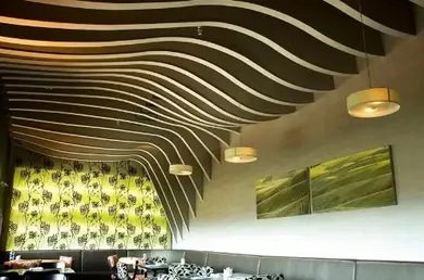 Підвісна 3 D стеля Stroy Dom Ламель/з'єднання 40х85х40мм, Україна Полістіл 0,45 мм Матовий