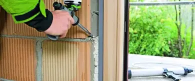 Монтажная пена Illbruck FM355 low expansion foam Foam 880 мл