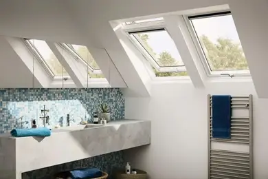 Мансардное окно VELUX Стандарт Плюс GLU 0061 CK04 55x98см
