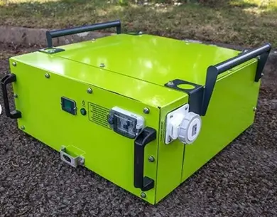 Портативная зарядная станция Ritelite SLK1770BP7700/2400 + зарядка