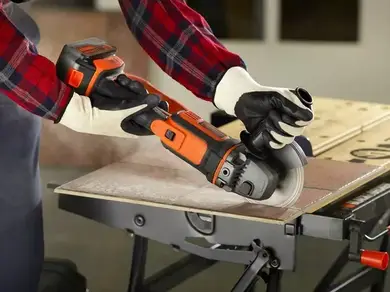 Шліфмашина кутова акумуляторна Black&Decker BCG720N
