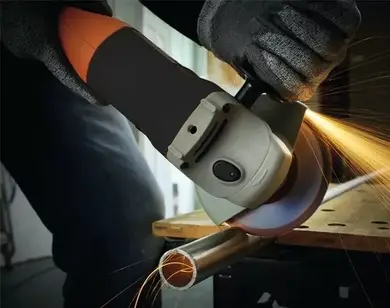 Шліфмашина кутова мережева Black&Decker KG1202