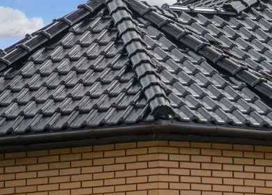Гребінь початковий Мушля BRAAS для черепиці Рубін 9, Рубін 13, Топаз 13, Гранат 14 Коричневий