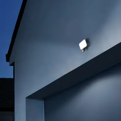 LED прожектор Videx F3 30W с датчиком движения 5000K 220V Black (VLE-F3-0305B-S)