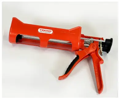 Пистолет механический для картриджей TEKNO Application Gun 410 мл