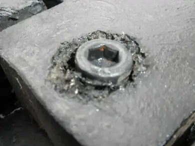 Люк канализационный Lyukоpt резинокордовый средний 770x145 мм, черный с замком В125
