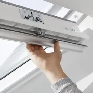Мансардное окно VELUX Стандарт Плюс GLU 0061 CK04 55x98см