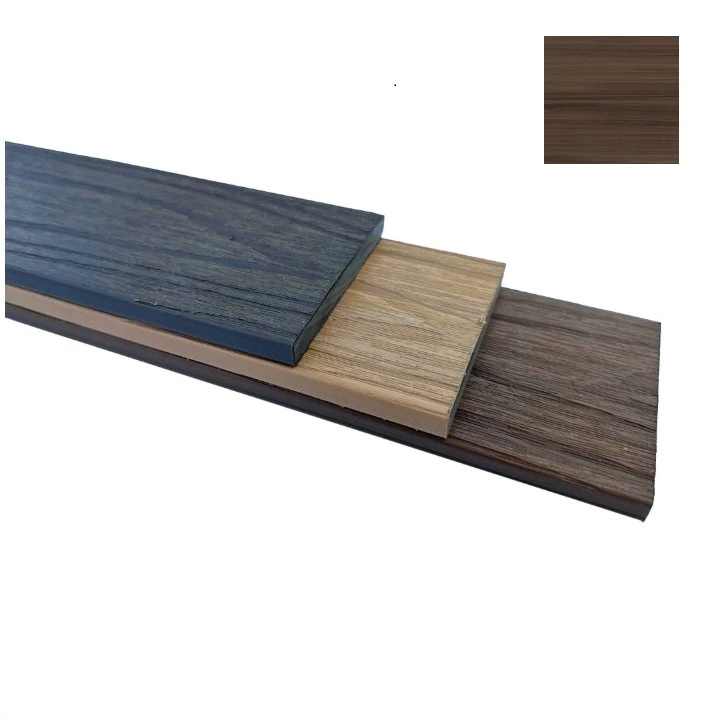 Плинтус Legro Ultra Naturale Walnut 80х10х3000 mm